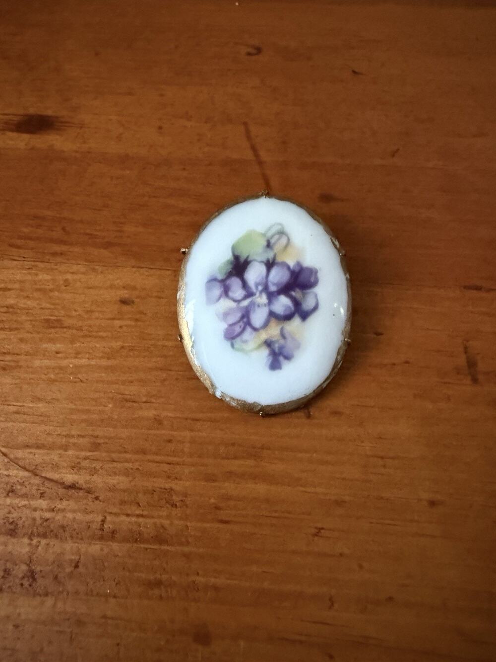 Vintage Hand Painted Porcelain Violets Brooch Gold Tone Frame Cream Green